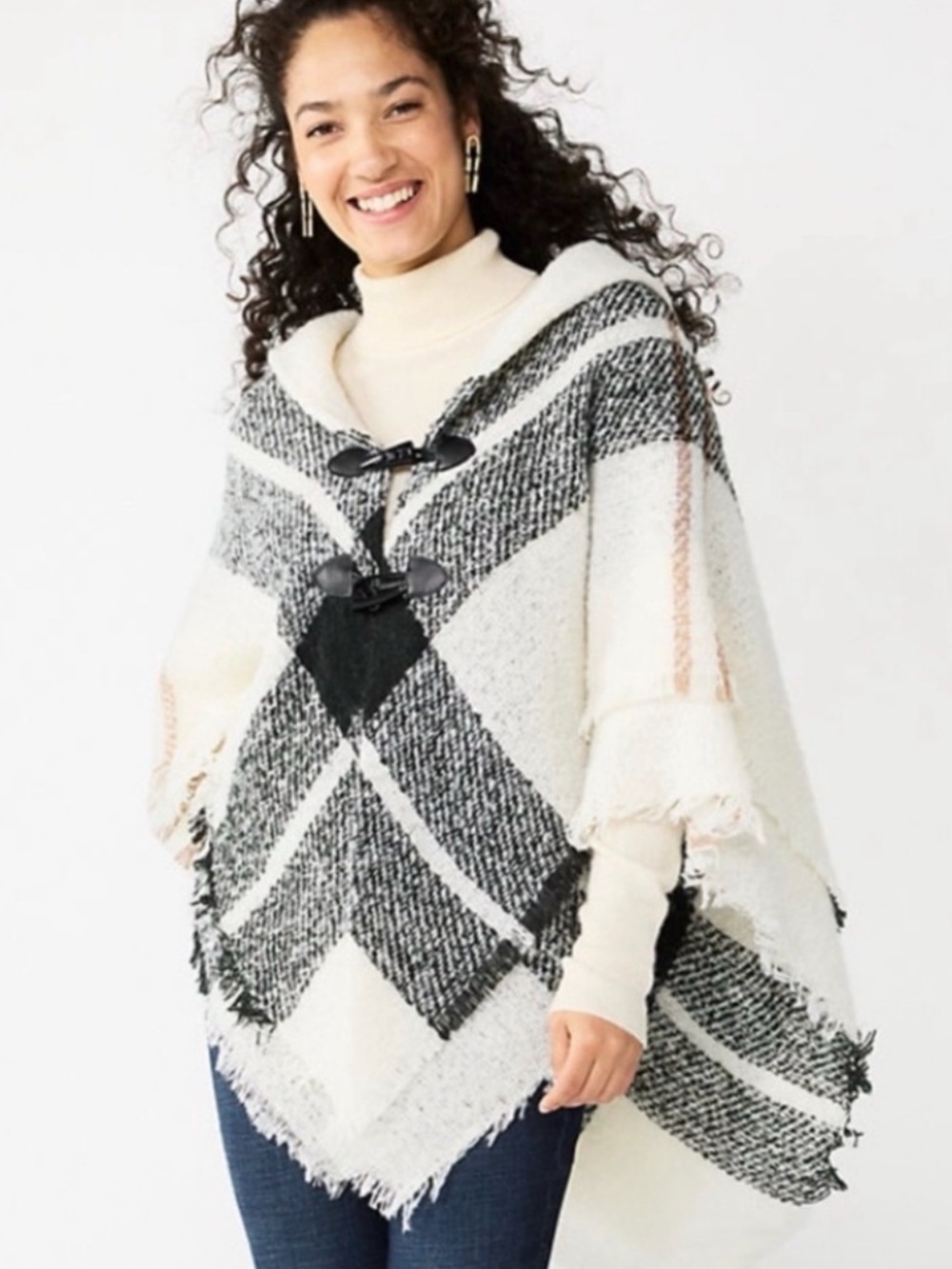 Sonoma Cozy Toggle Poncho in Black & Cream